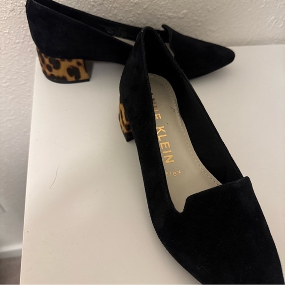 Calvin Klein Black Suede Flats with Leopard Print Heel Good Condition‎ 7M